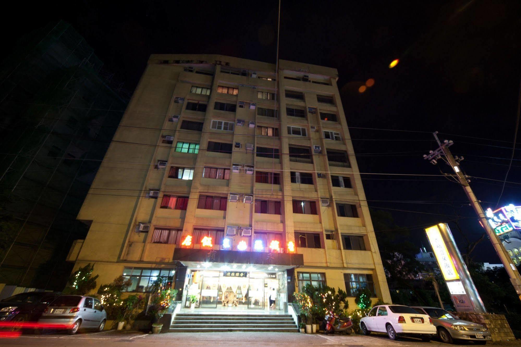 Champagne Hotel Ťiao-si Exteriér fotografie