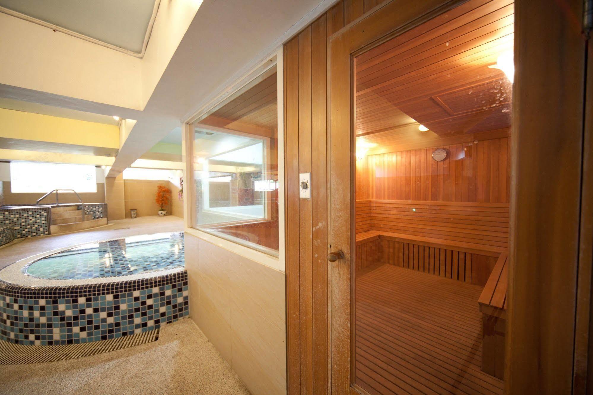Champagne Hotel Ťiao-si Exteriér fotografie